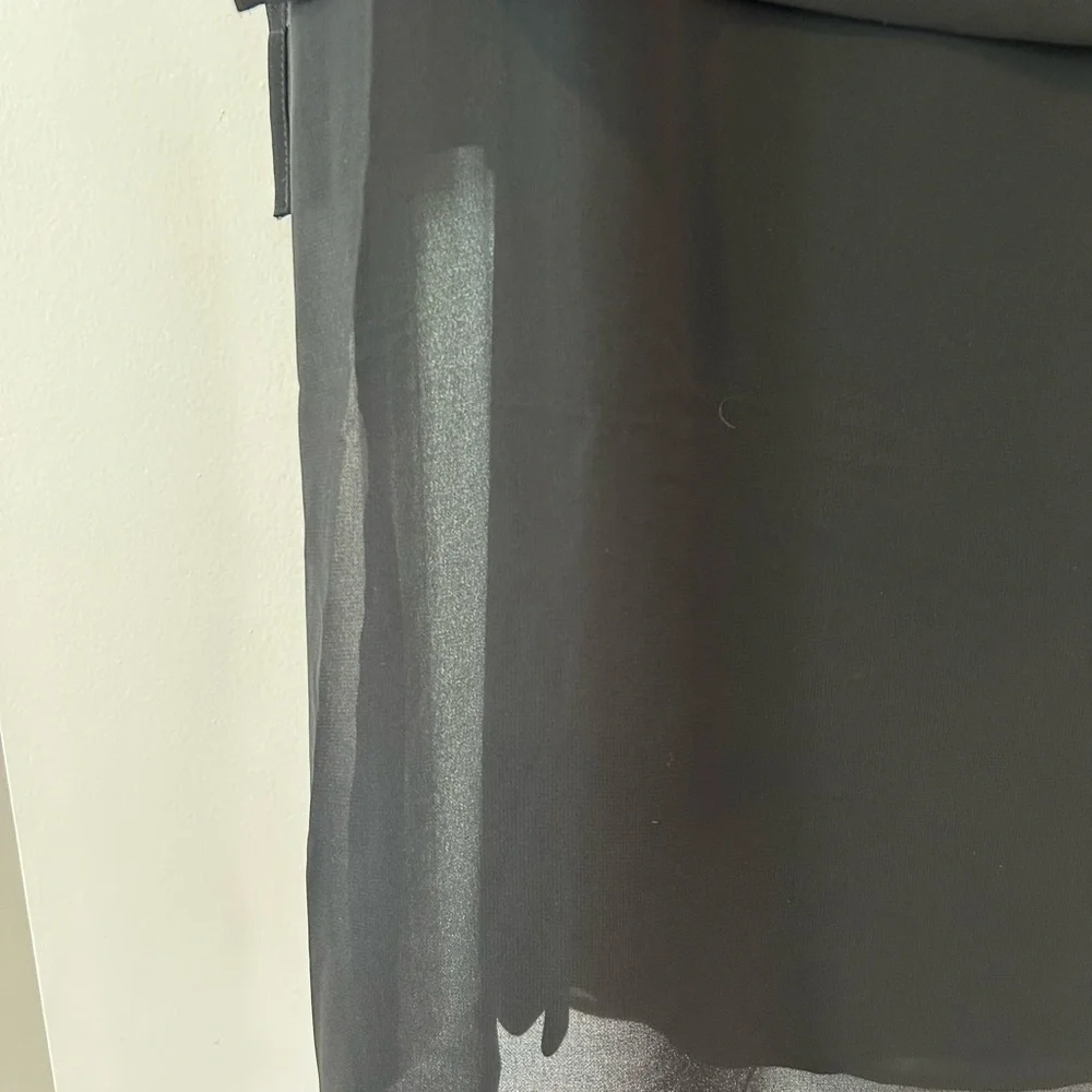 Chico's Black Sheer Sleeve Dress NWT - Picture 3 of 7
